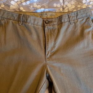 Izod Khaki pants